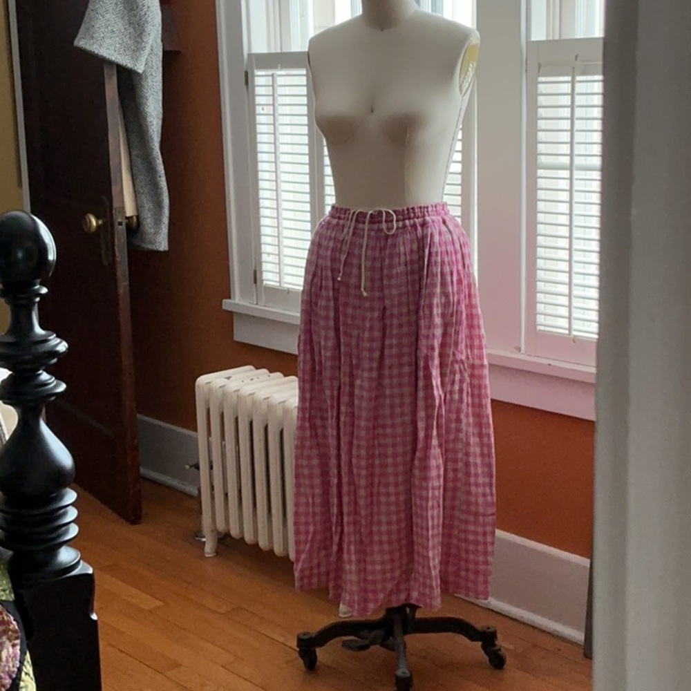 Chic Pink Gingham Maxi Skirt